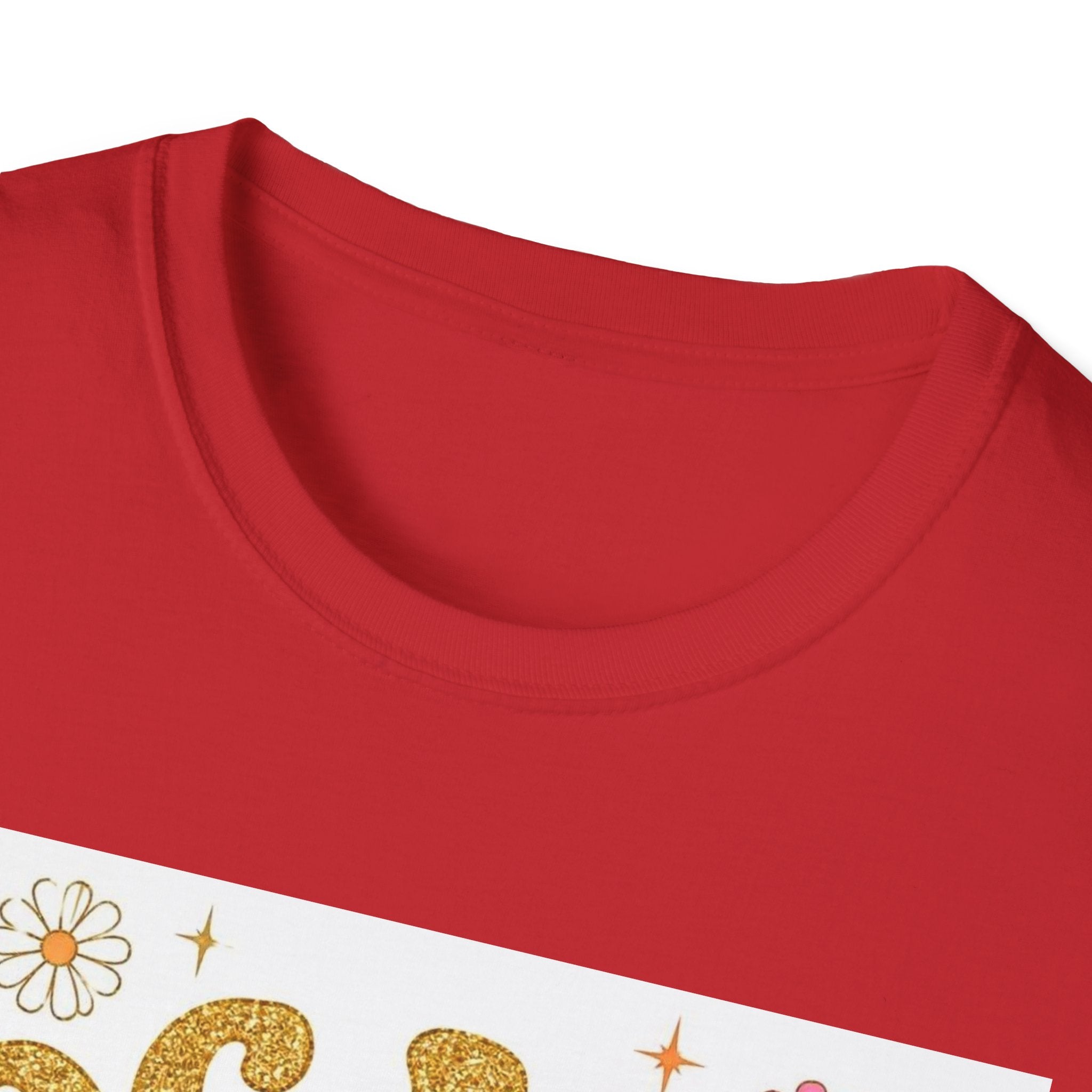 Dog Mom Club T-Shirt — Retro Floral Paw Graphic Tee for Dog Lovers