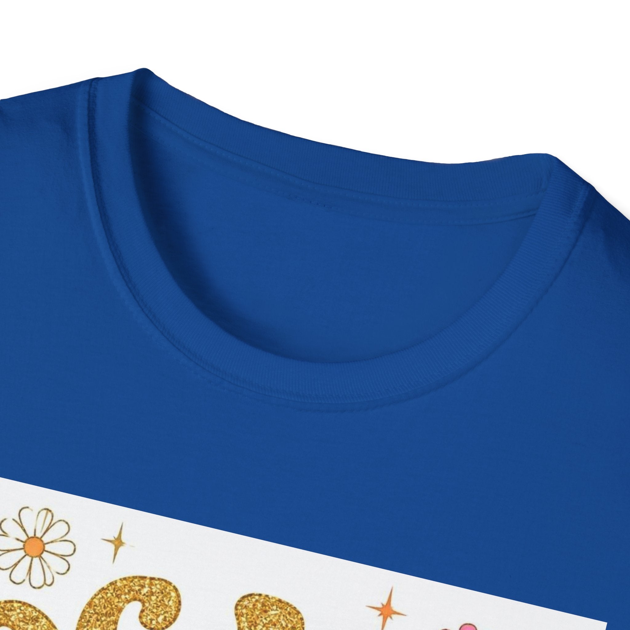 Dog Mom Club T-Shirt — Retro Floral Paw Graphic Tee for Dog Lovers