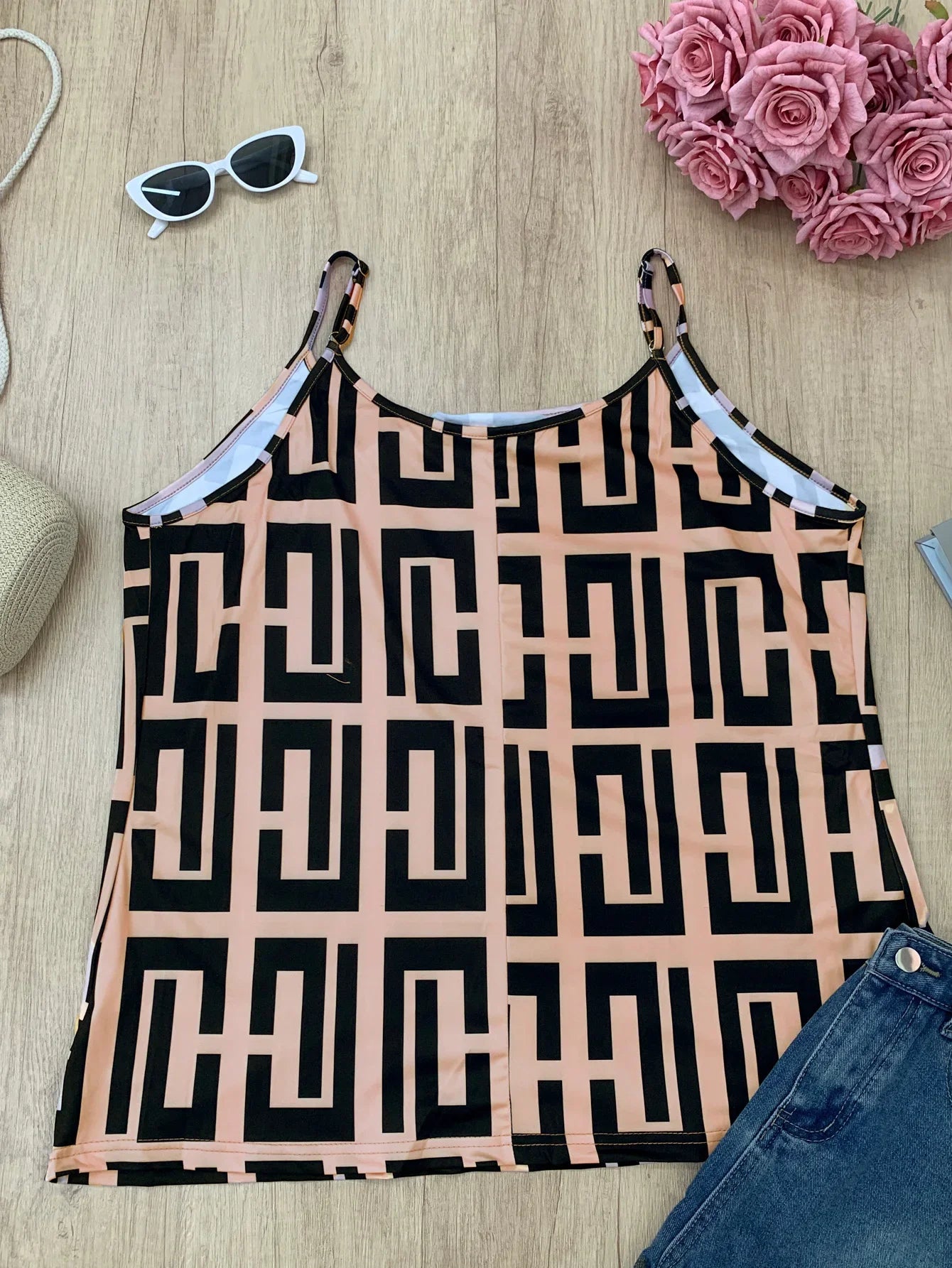 Plus Size Elegant Contrast Printed Suspender Tops